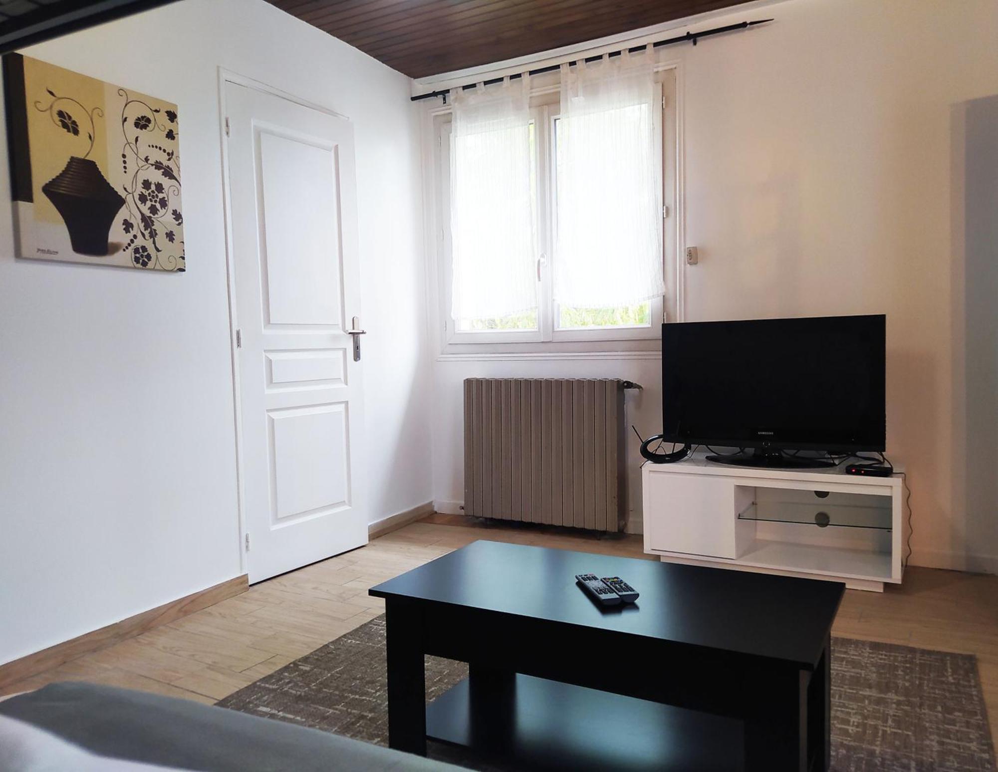 Charmant Studio Au Calme Proche Rer Stade De France Paris 斯坦 外观 照片